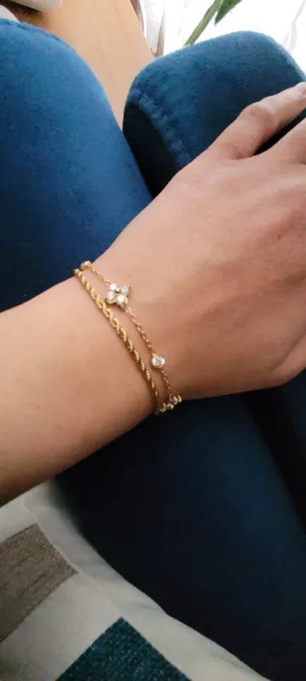 Customer photo review of Elara Flower Bracelet