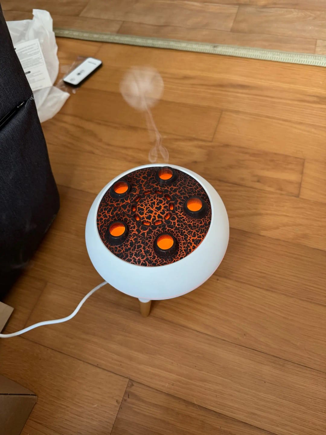 Customer photo review of Jellyfish Essential Oil Diffuser & Air Humidifier