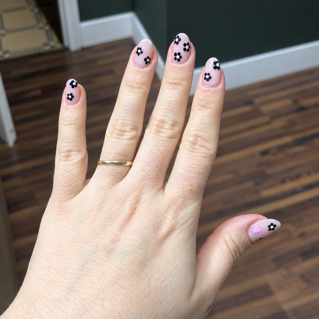 Customer photo review of Marcadores de uñas: diseños de salón sin pulso