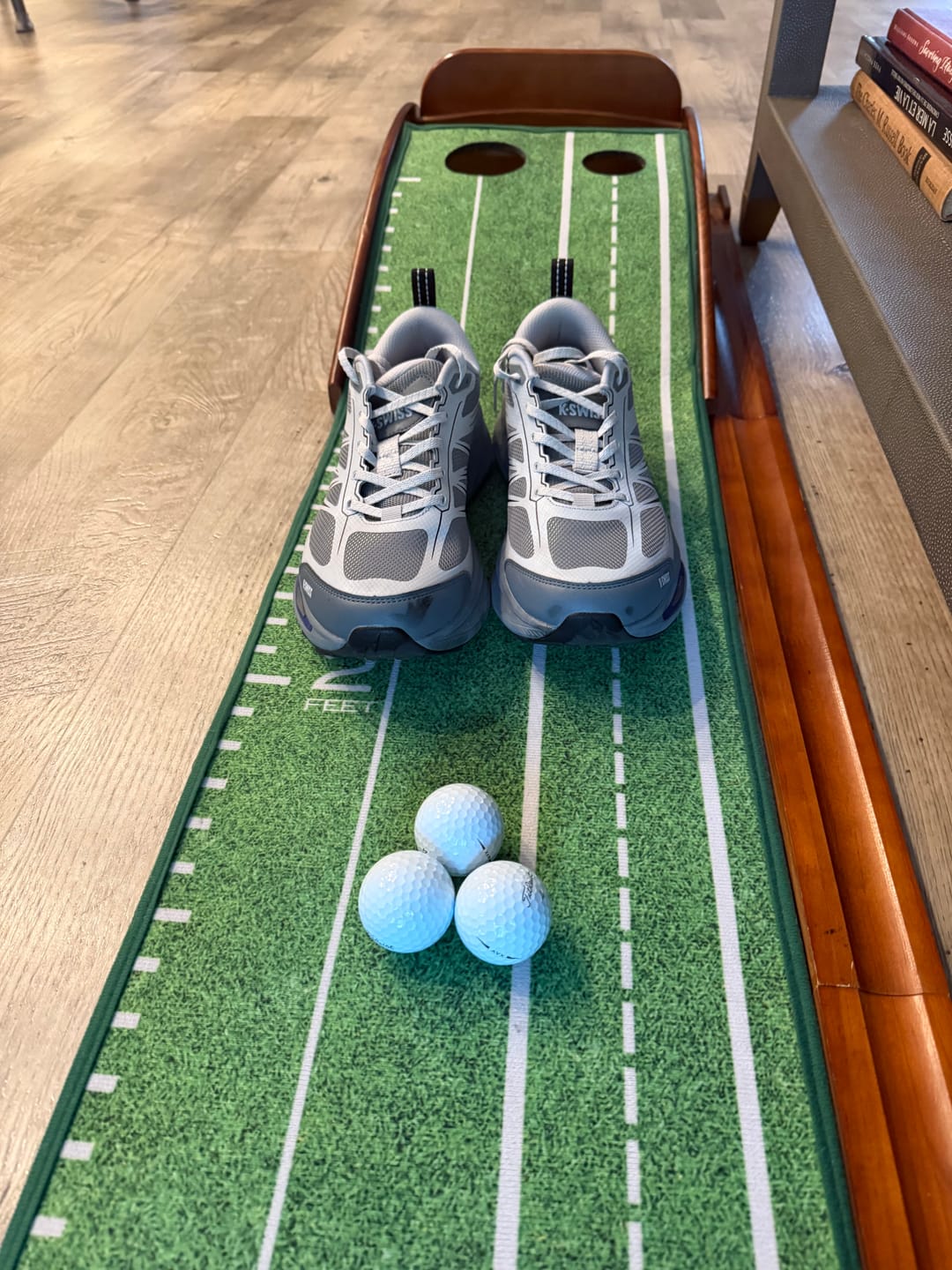 Customer photo review of 09851-020-M | WILD RUN | GREY/GREY