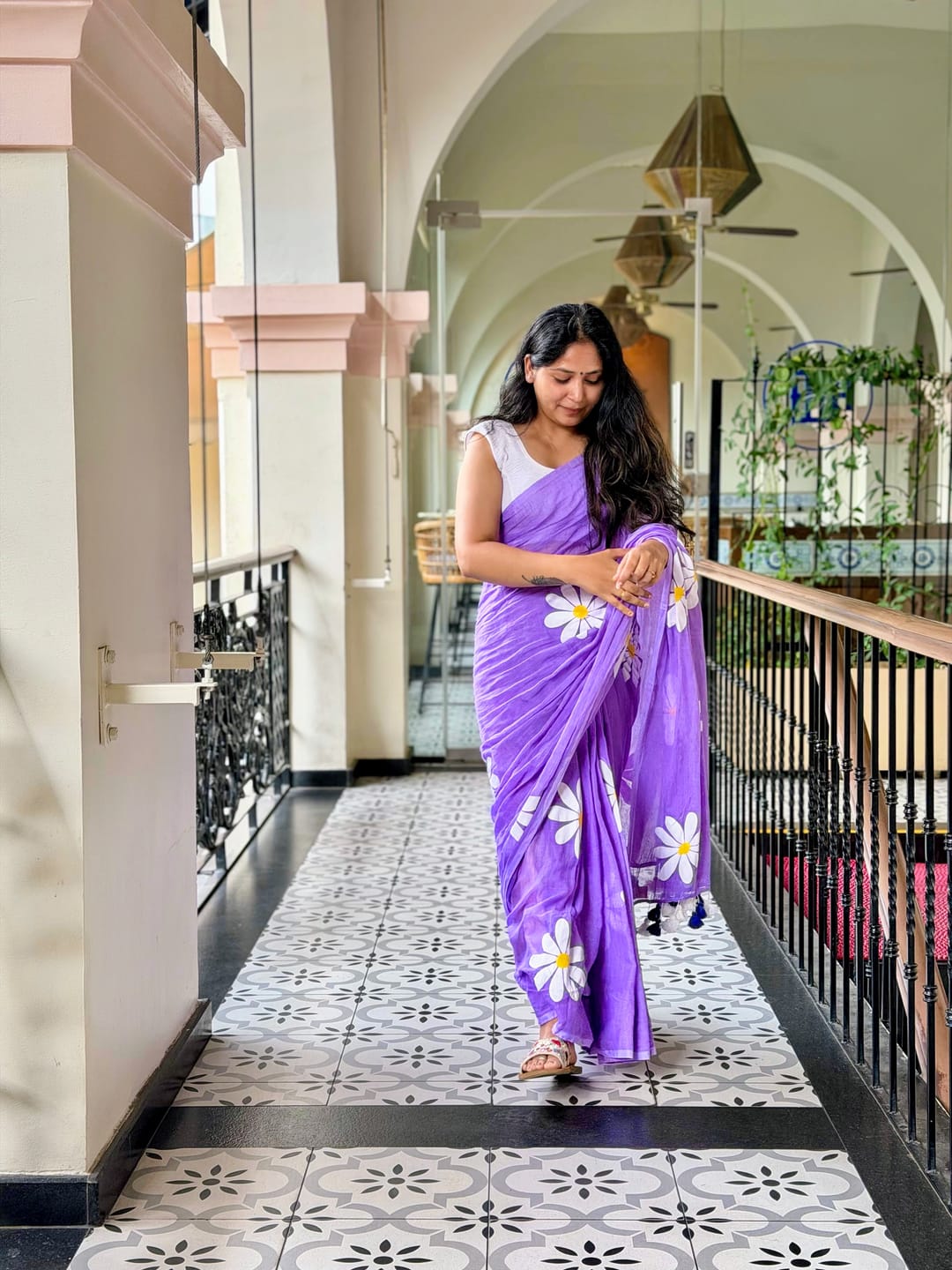 Customer photo review of Lavender Handpainted Mulmul Cotton Saree