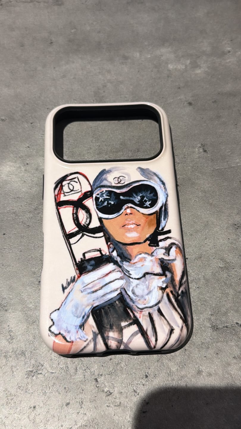 Customer photo review of Après-Ski Phone Case
