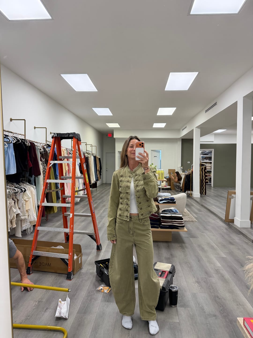 Customer photo review of Military Jacket & Barrel Leg Jeans Set