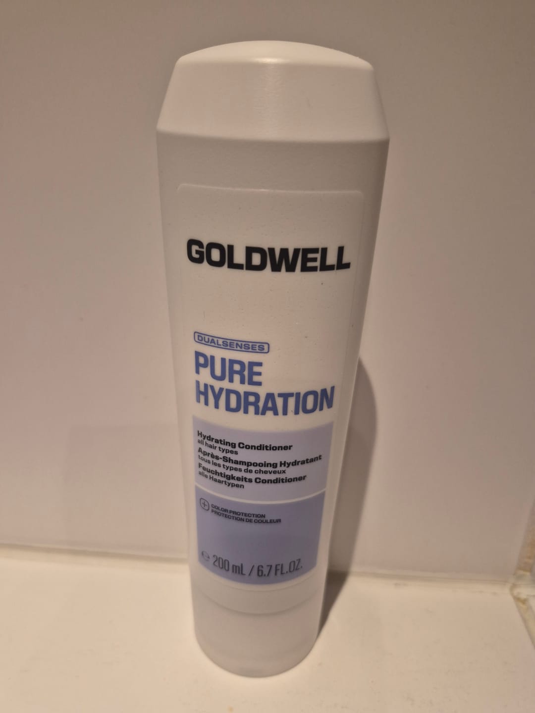 Customer photo review of Pure Hydration Hydrating Conditioner