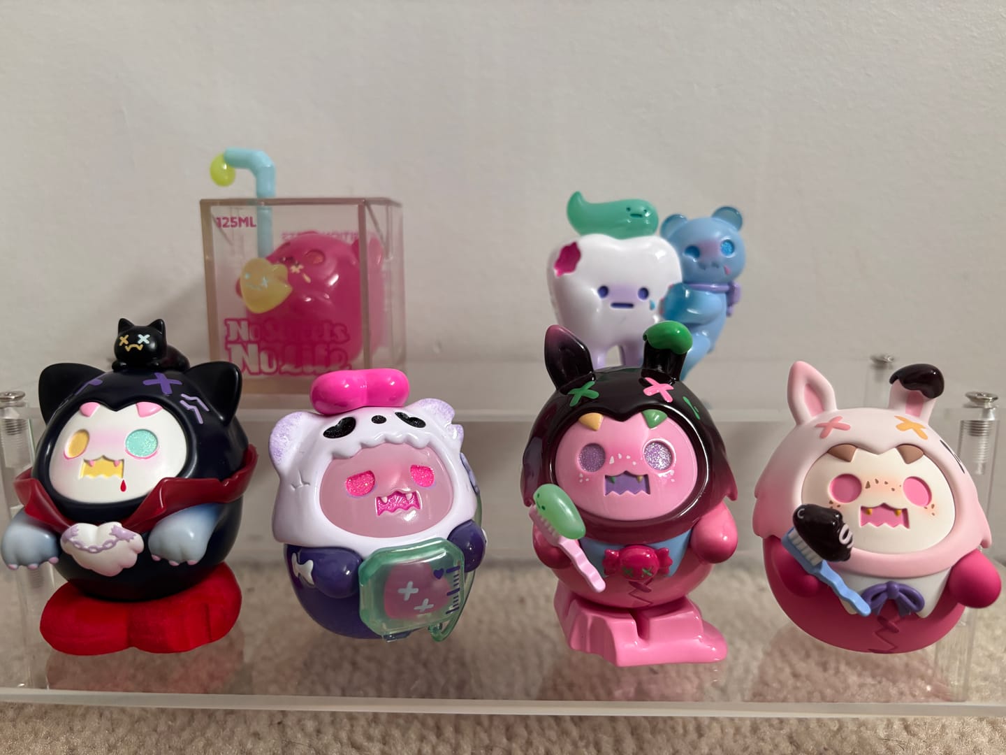 Customer photo review of ShinWoo Ghost Bear Vampire Candy Shop Series Blind Box
