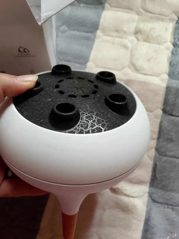 Customer photo review of Jellyfish Essential Oil Diffuser & Air Humidifier