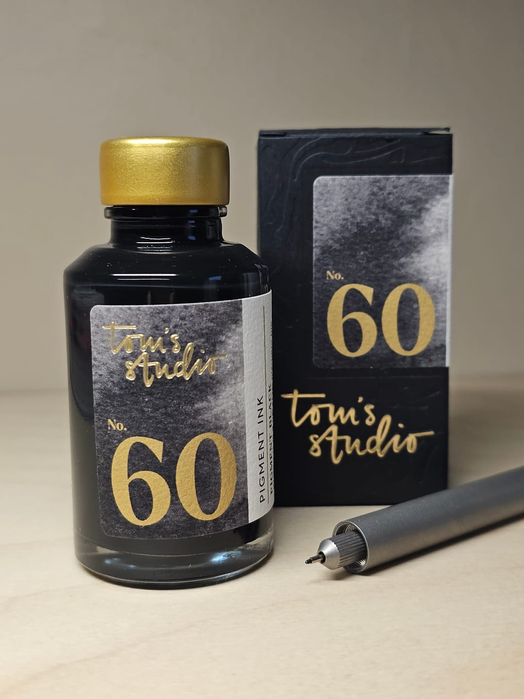 Customer photo review of Tom’s Studio Fountain Pen Ink, 60 Pigment Black
