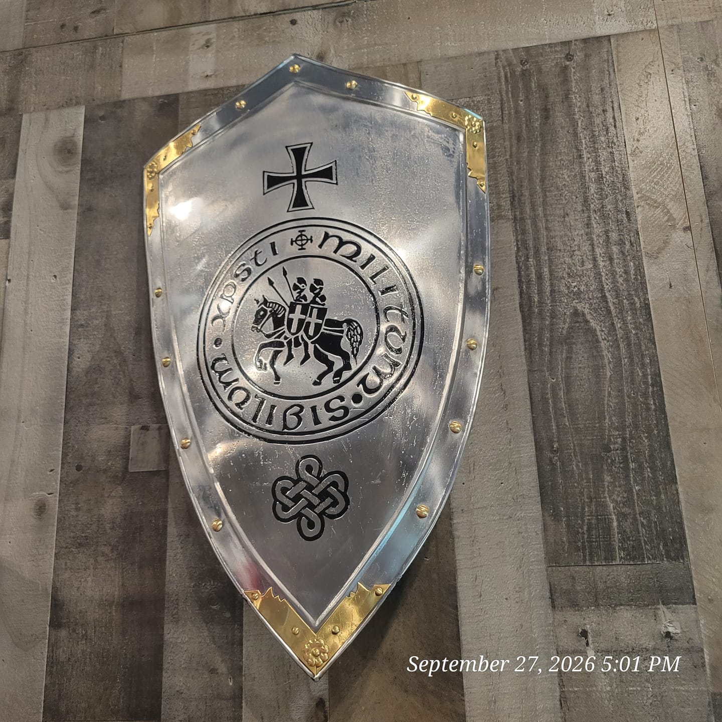 Customer photo review of Handcrafted Medieval Knights Templar Crusader Shield – 18-Gauge Steel with Engraved Design | Scott Handicraft