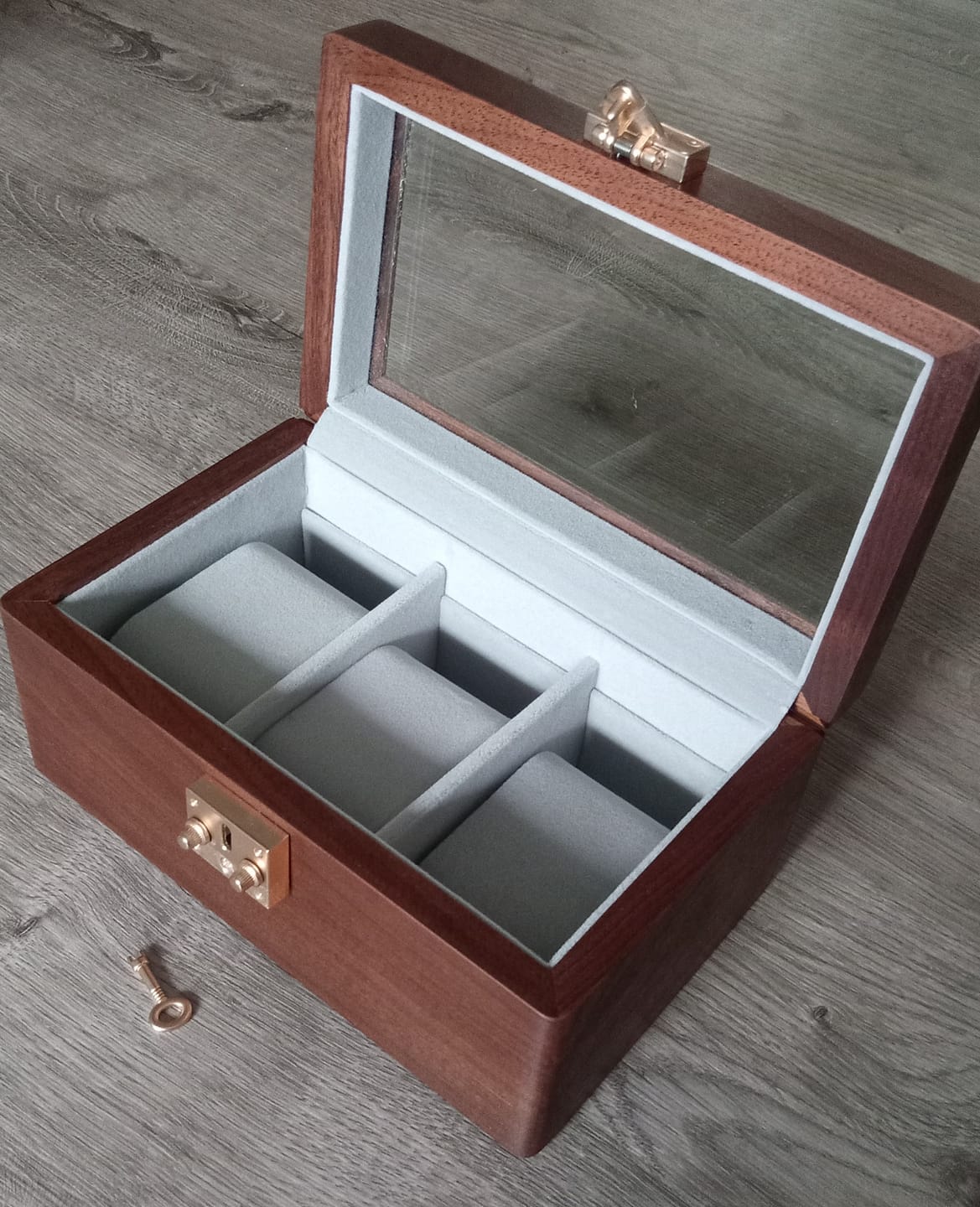 Customer photo review of Royale Minimalist Walnut Watch Collection Box