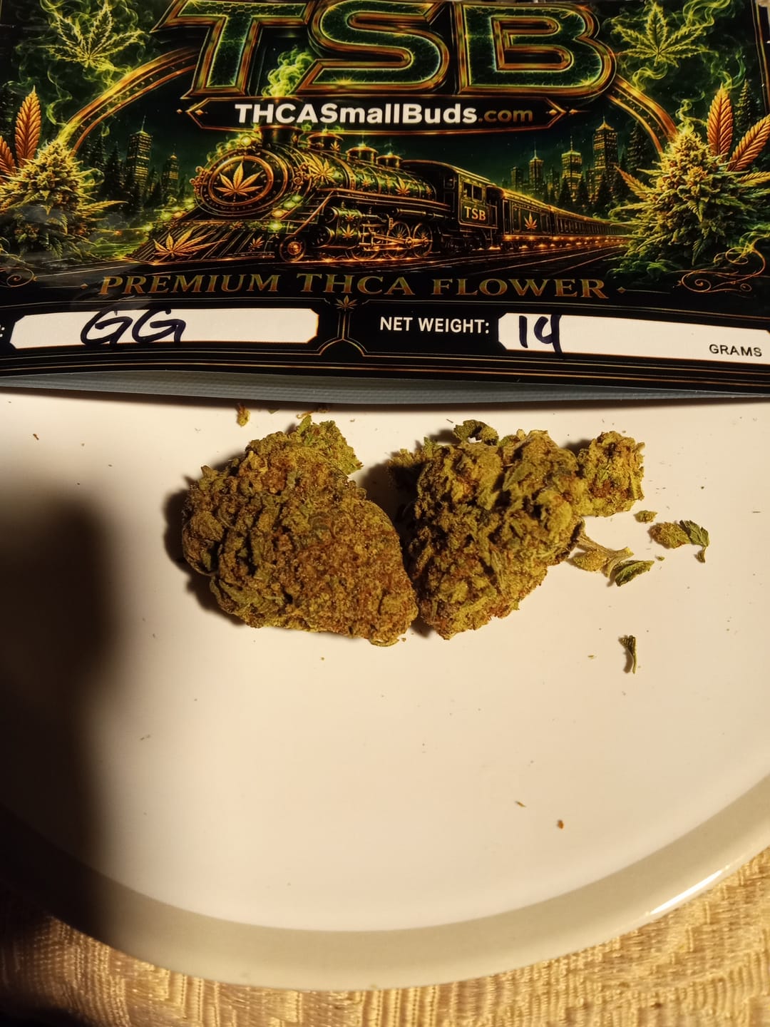 Customer photo review of Gorilla Glue THCA Flower