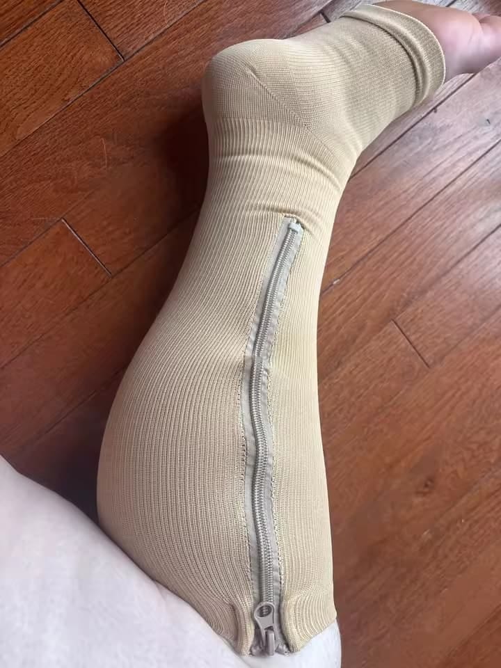 Customer photo review of Bas de Contention Zippé | Alignéo Boutique™