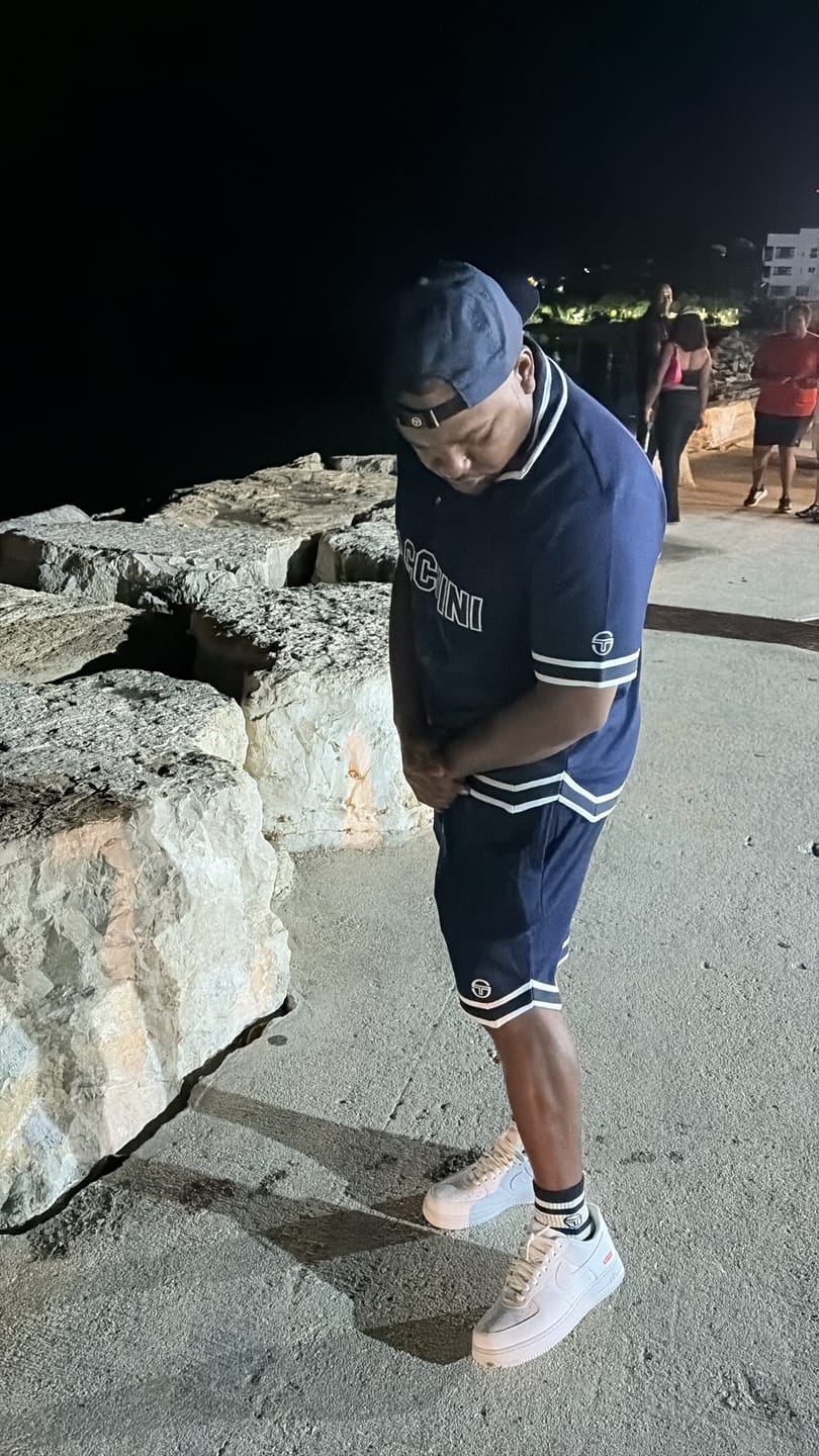 Customer photo review of Tito Short Sleeve Polo-Maritime Blue