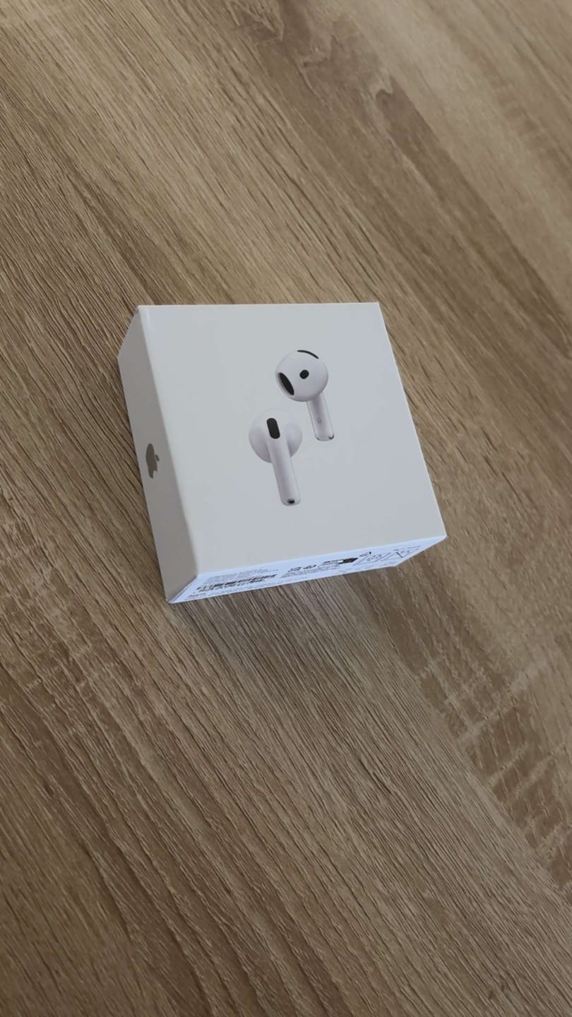 Customer photo review of APods 4