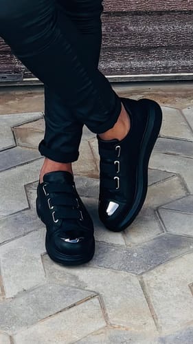Customer photo review of MIRROR All Black