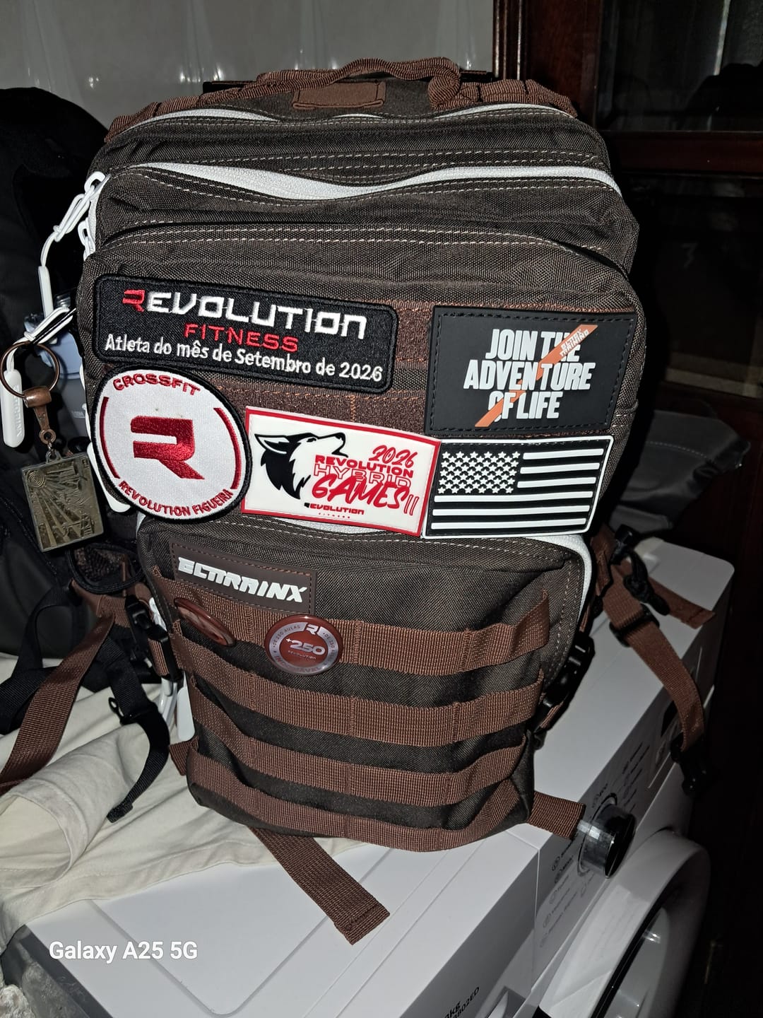 Customer photo review of Mochila Táctica 25L All In Coffee
