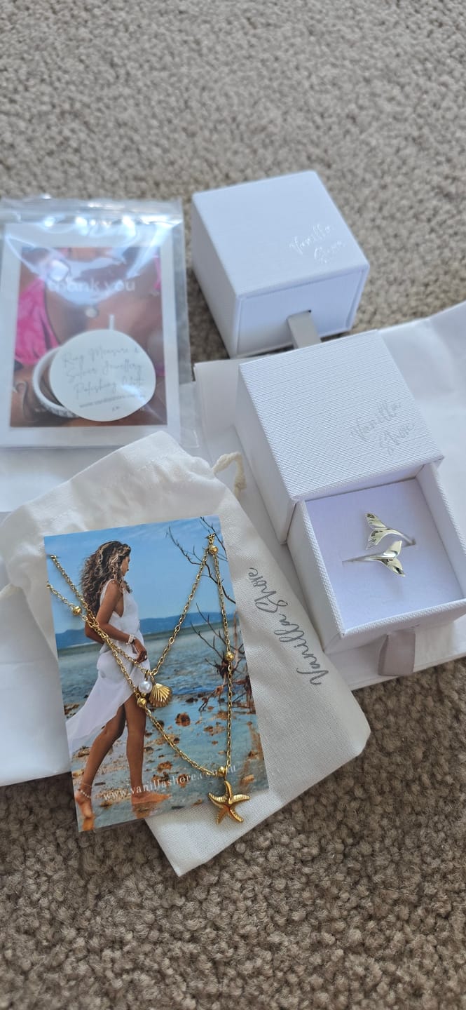 Customer photo review of Whale Tail Ring