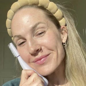 Customer photo review of מכשיר דרמפלנינג קולי להסרת שיער הפנים של ALORA™