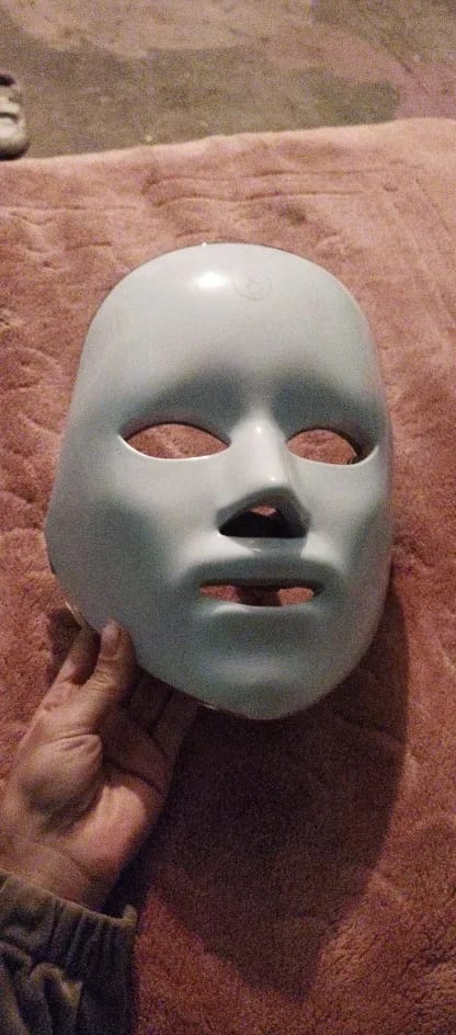 Customer photo review of NYSTOX LED MASK