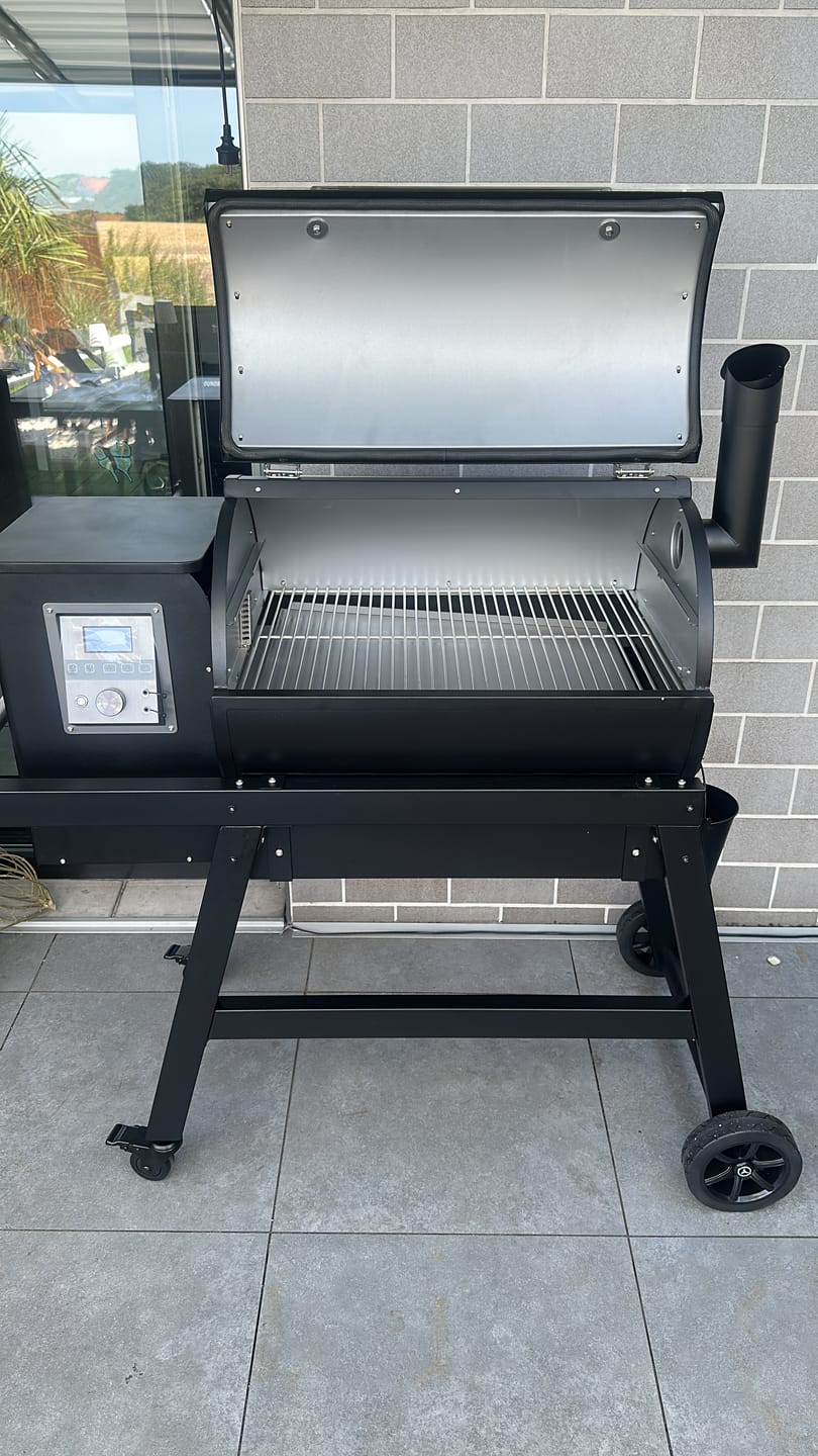 Customer photo review of Sheriff 2.0 Pelletgrill