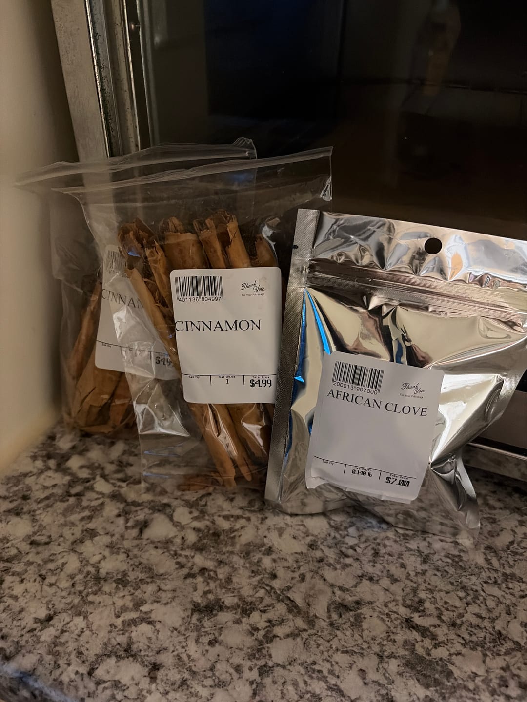 Customer photo review of Premium Whole Cinnamon Sticks