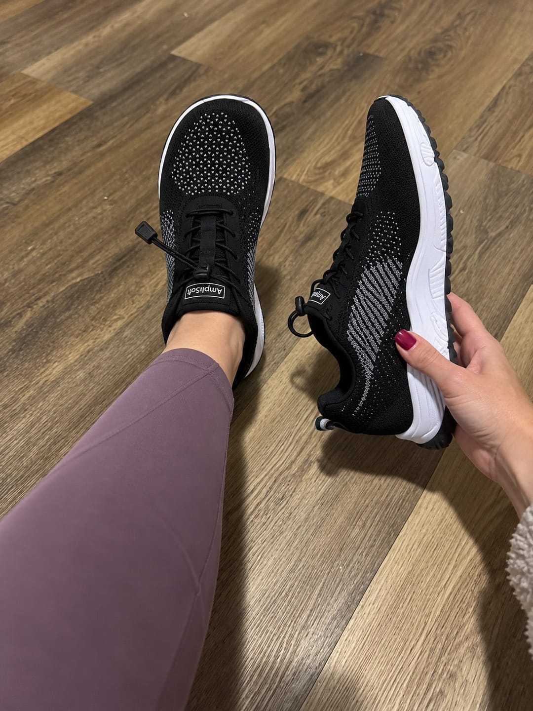 Customer photo review of Scarpe Comfort per Piedi Gonfi e Sensibili