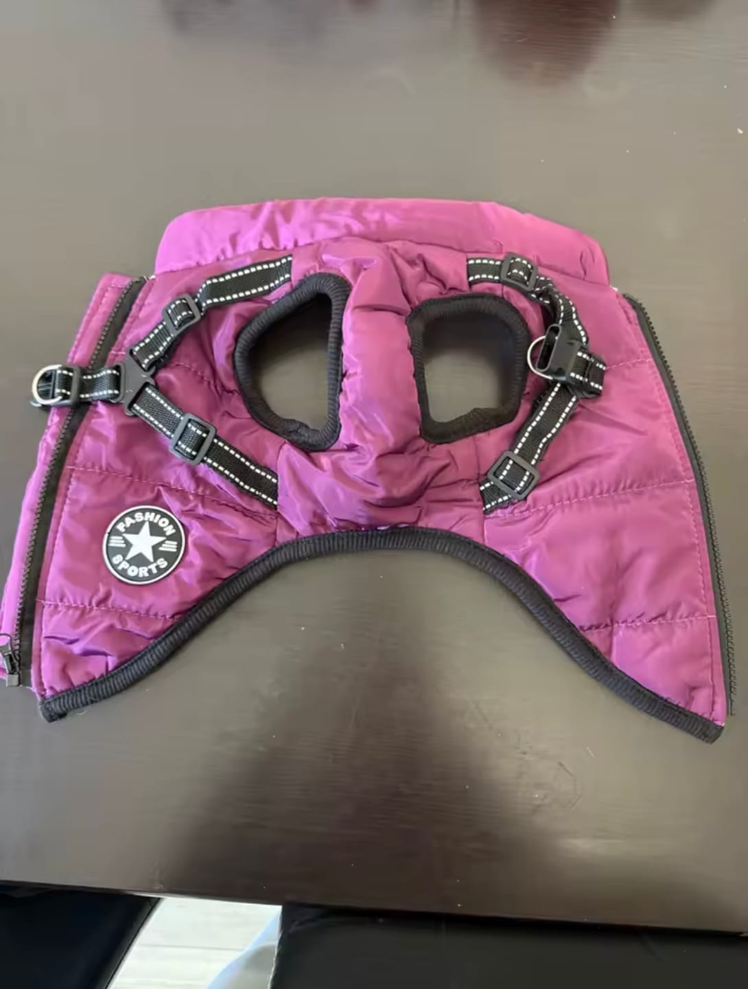 Customer photo review of TassVarm™ – Varm hundjacka med sele
