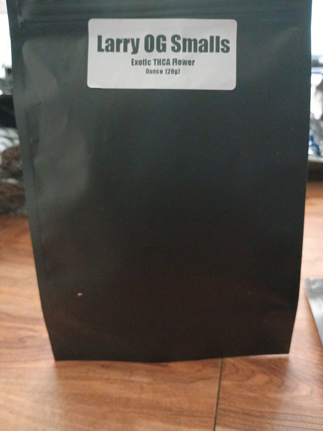 Customer photo review of Larry OG Smalls THCA Flower (Exotic)