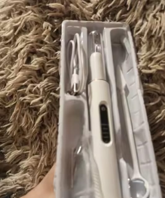Customer photo review of Bright Bite™ — Pet Dental Cleaner