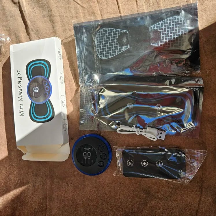 Customer photo review of RelaxWave EMS Neck & Back Massager