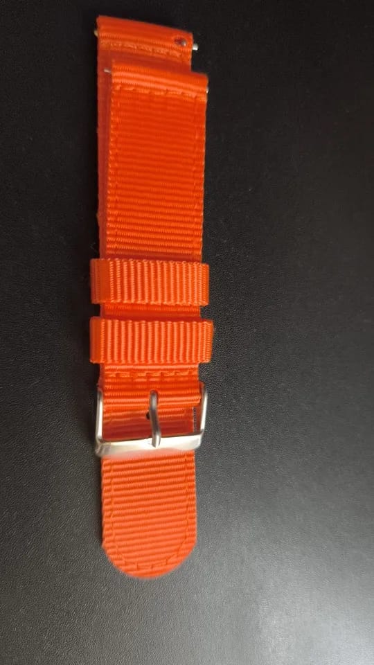Customer photo review of Garmin 18/20/22/24mm Quick Release Woven Nylon Band