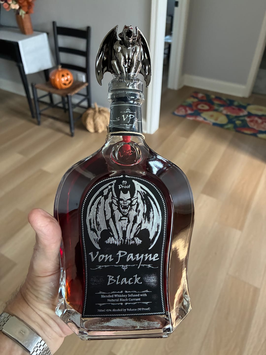 Customer photo review of [Pre-Sale] Von Payne RED EYES