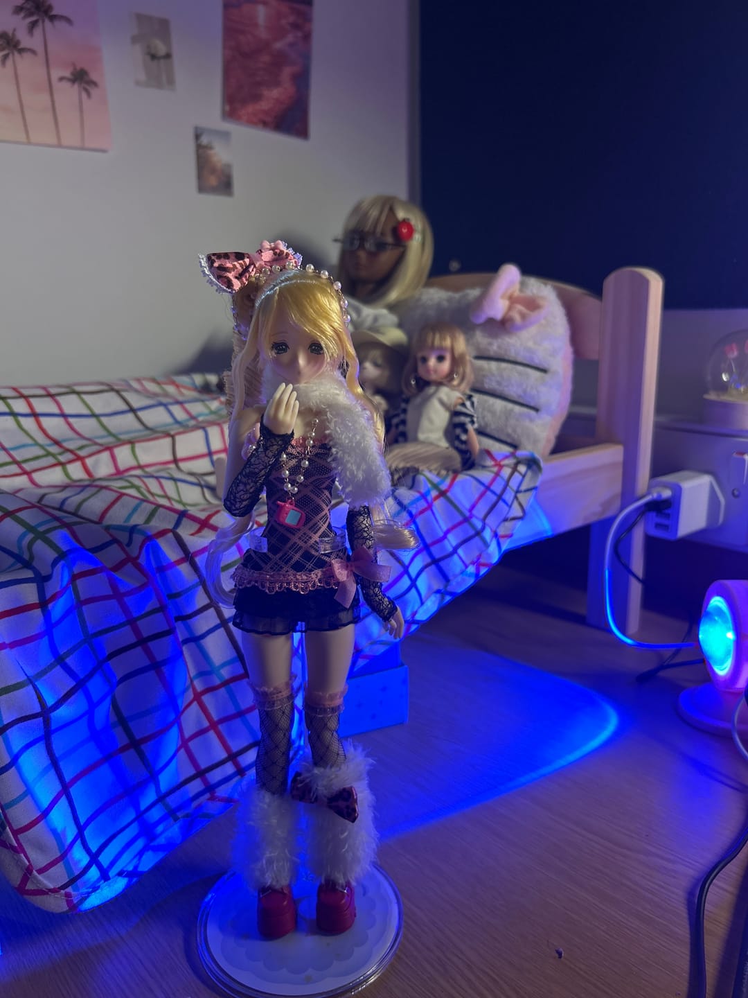 Customer photo review of Mix Angel Series Special 1/6 Action Figure MJD Blind Box