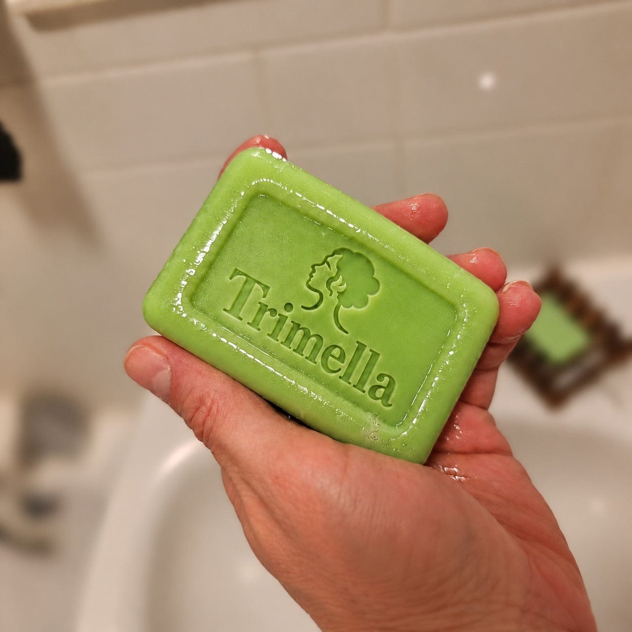 Customer photo review of סבון טיפולי ליובש, גרד ועור הנוטה לפטריות