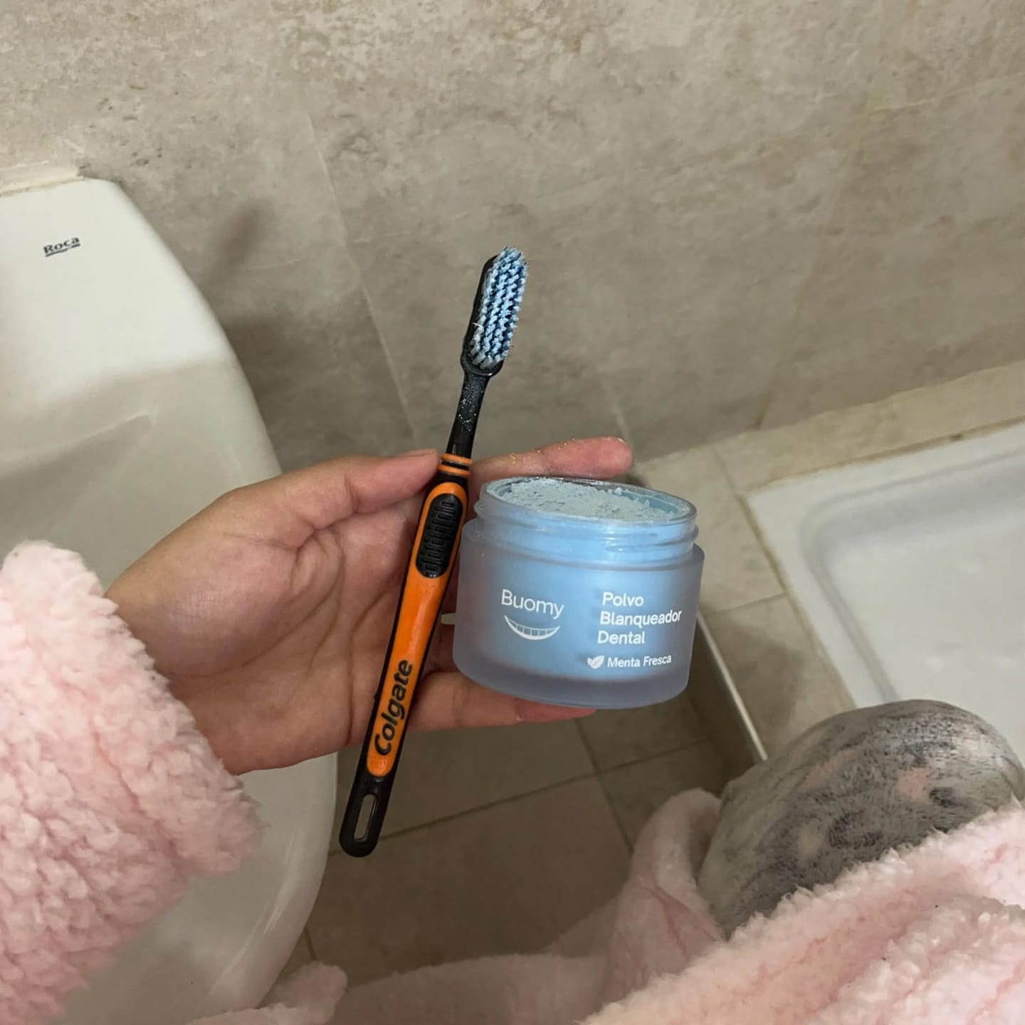 Customer photo review of Polvo Blanqueador Dental Buomy