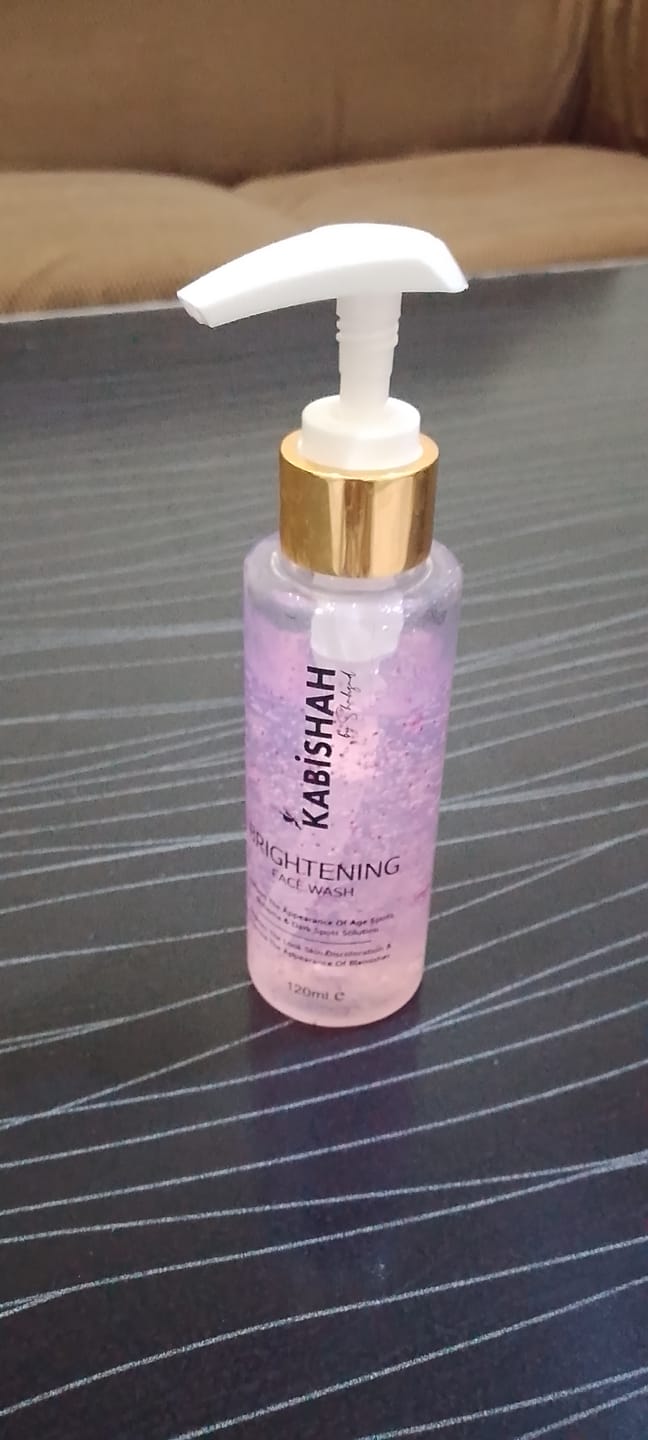 Customer photo review of LuminaBright Whitening Face Wash Double Pack: Duo Glow
