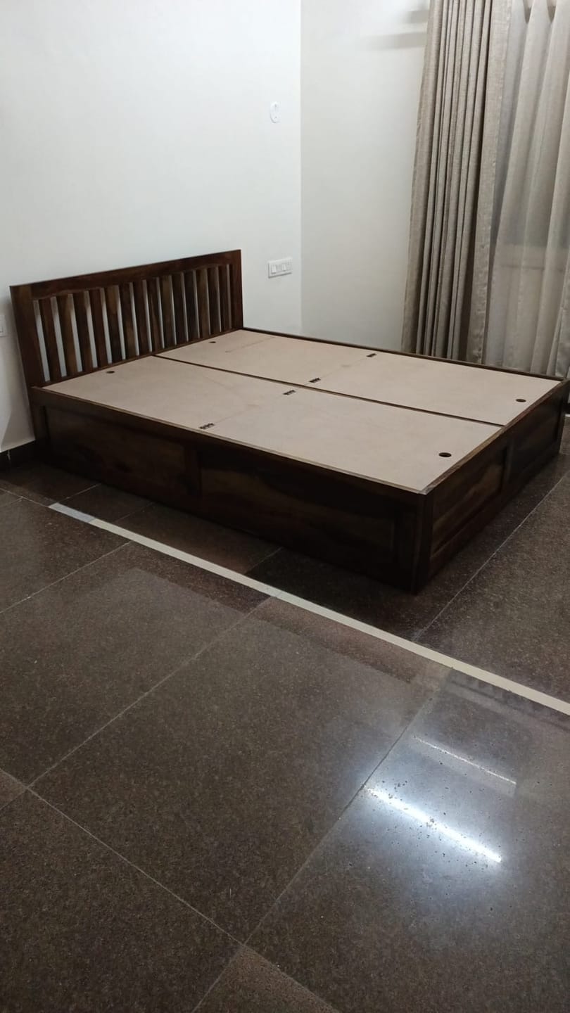Customer photo review of Thinh Solid Wood Queen Bed with Box Storage