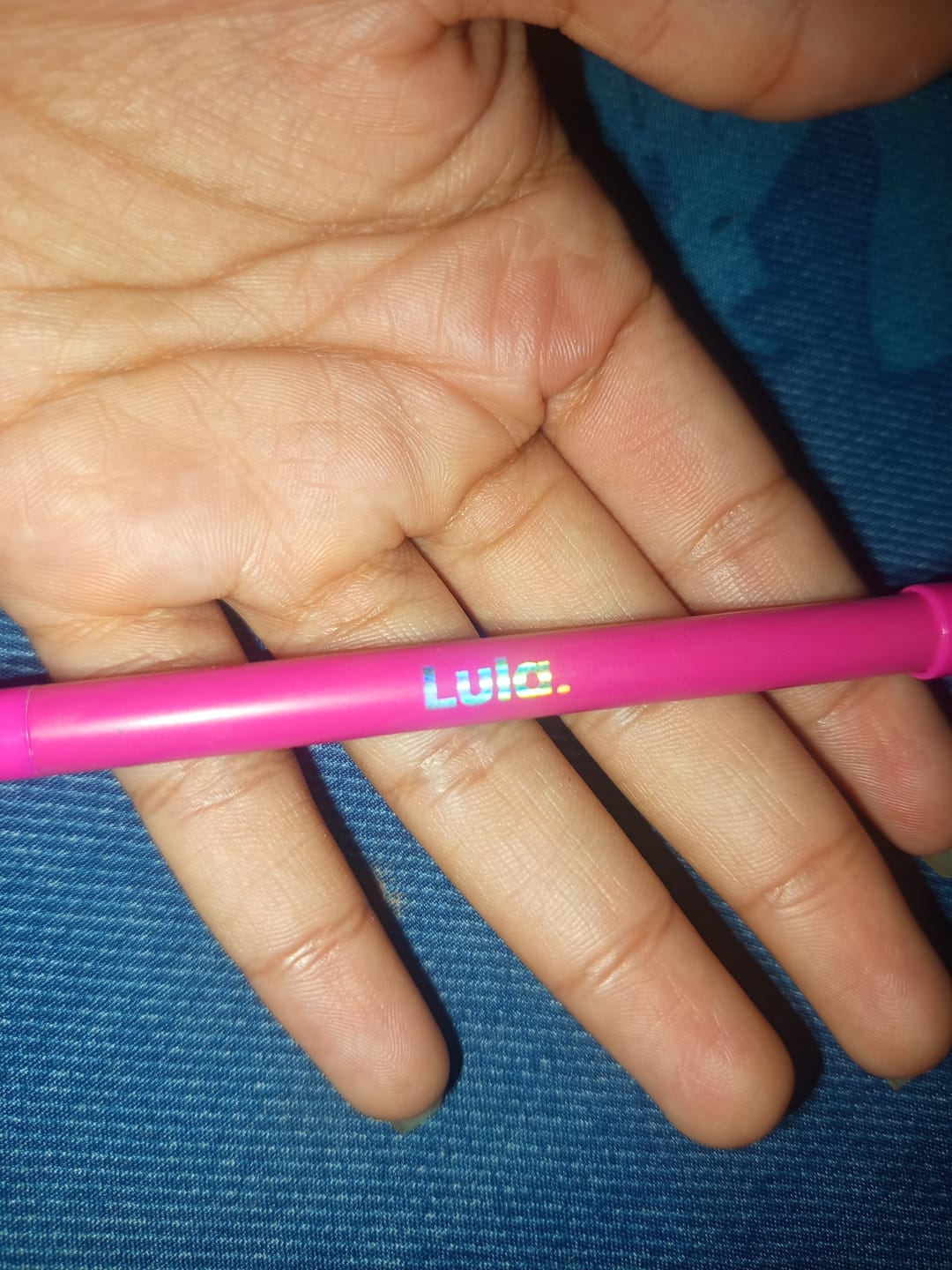 Customer photo review of LAPIZ DELINEADOR PARA OJOS