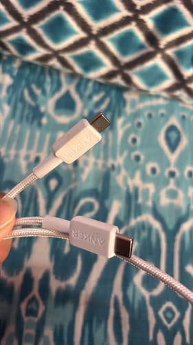 Customer photo review of Anker 322 USB-C to USB-C Cable 3ft - White