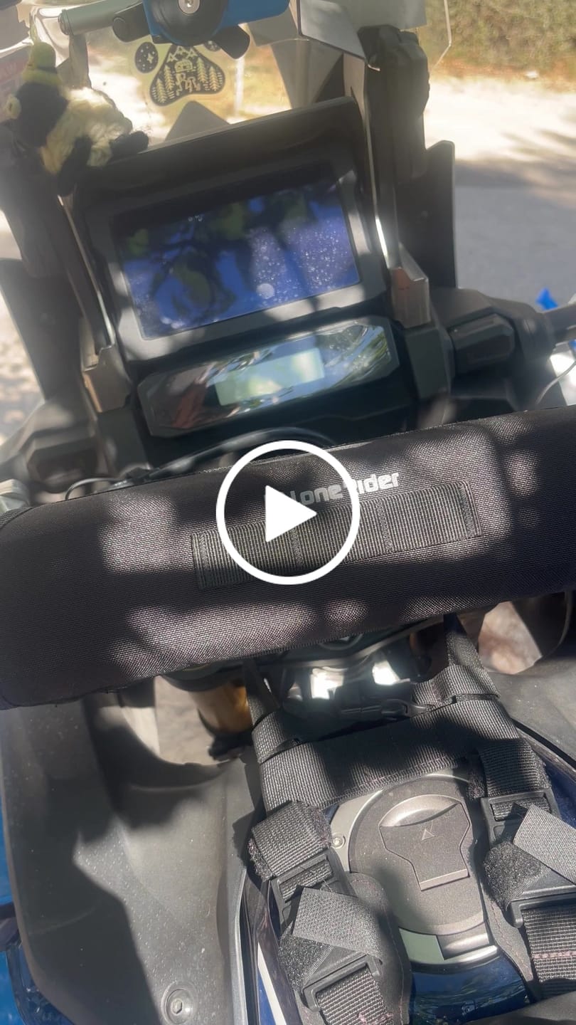 Customer video review of Handlebar Bag