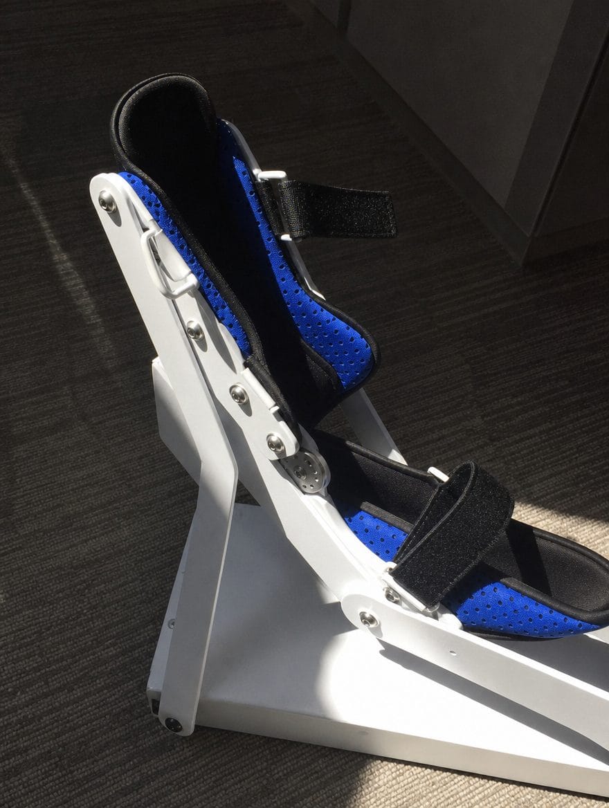 Customer photo review of Holtrow Glide™ — Powered Knee Motion Machine