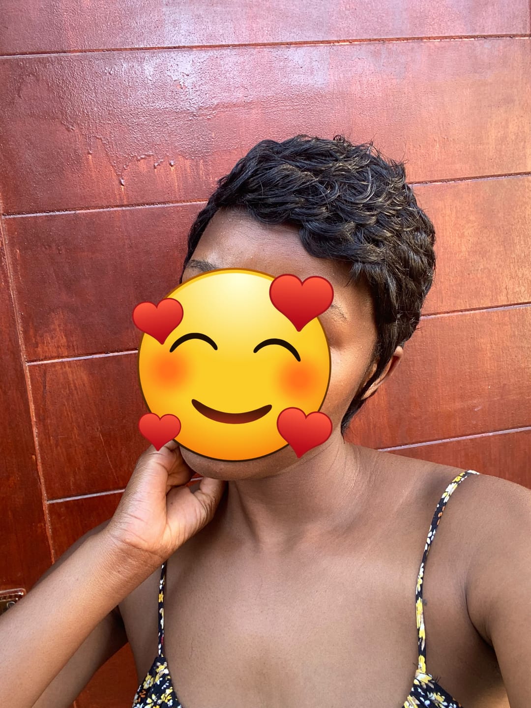 Customer photo review of MUSA - Brazilian Straight Pixie - Nat - 6"
