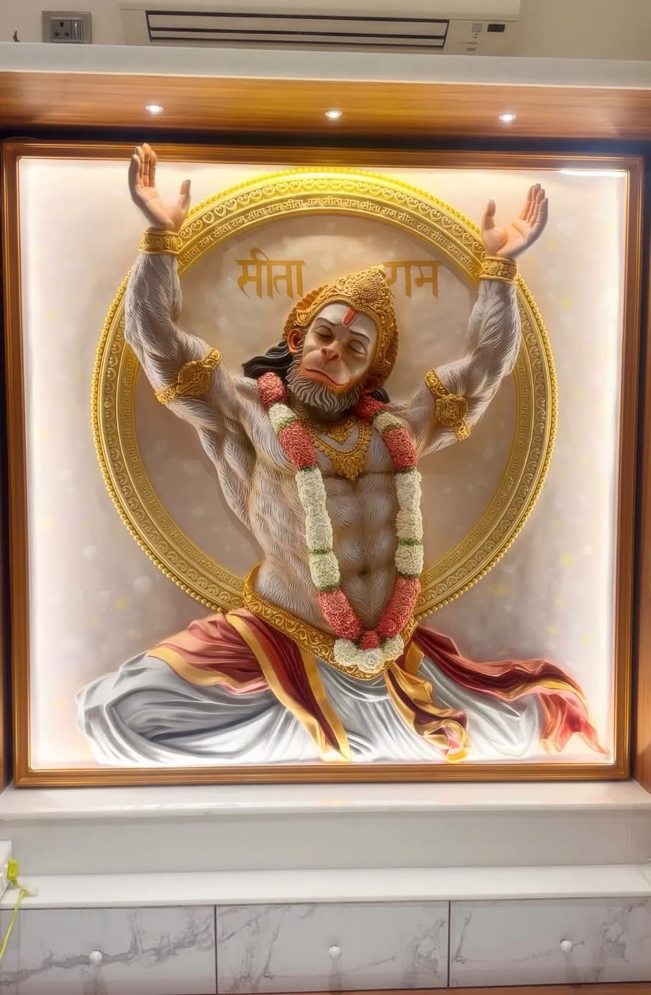 Customer photo review of Hanuman Ji Ram Bhakti Wall Mural – 5.5 × 5.5 Ft