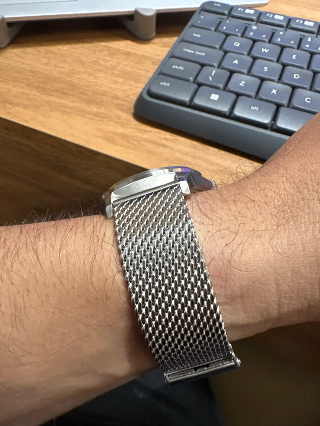 Customer photo review of Garmin 18/20/22/24mm Quick Release Shark Mesh Steel Band