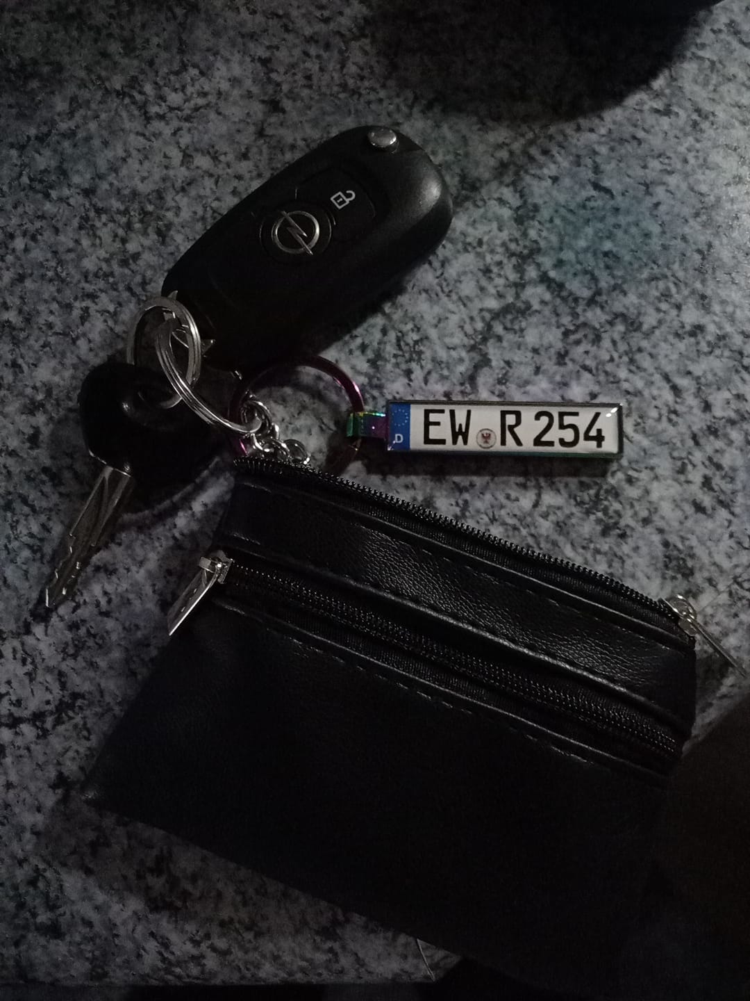 Customer photo review of Kennzeichen Schlüsselanhänger Mini Nummernschild Metall