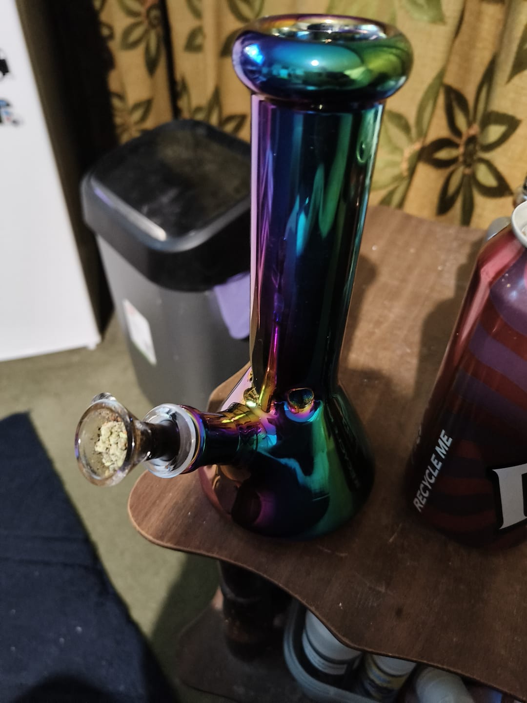 Customer photo review of Rainbow Color Beaker Shape Waterpipe 20cm
