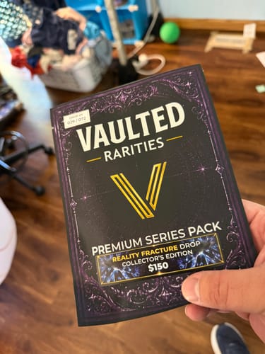 Customer photo review of Reality Fracture Collector's Edition Drop - Vaulted Rarities Premium Pack
