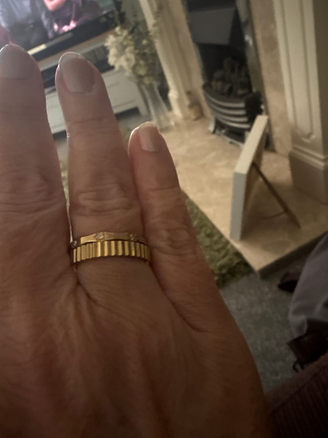 Customer photo review of Mini Pleat Ring