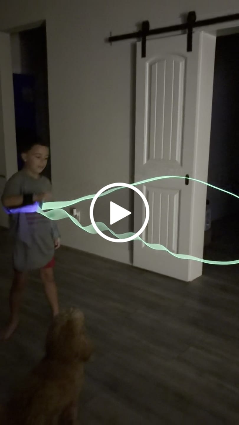 Customer video review of ZipString Aracna