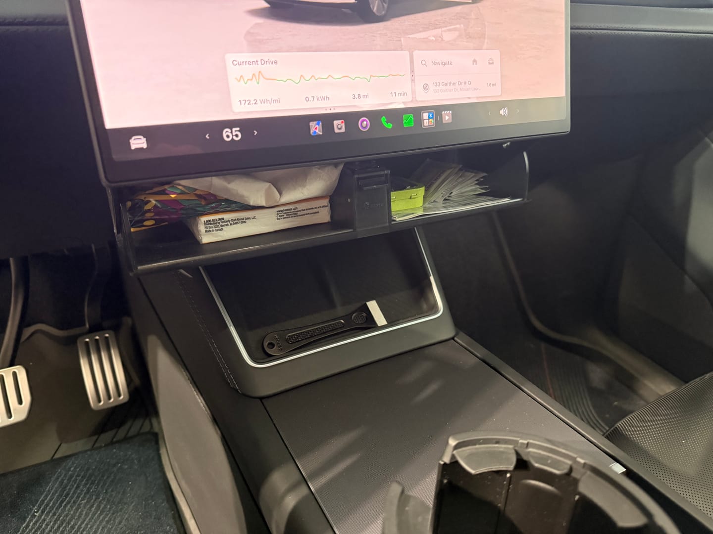 Customer photo review of Hidden Magnetic Under Screen Storage Box for Model 3/Y
