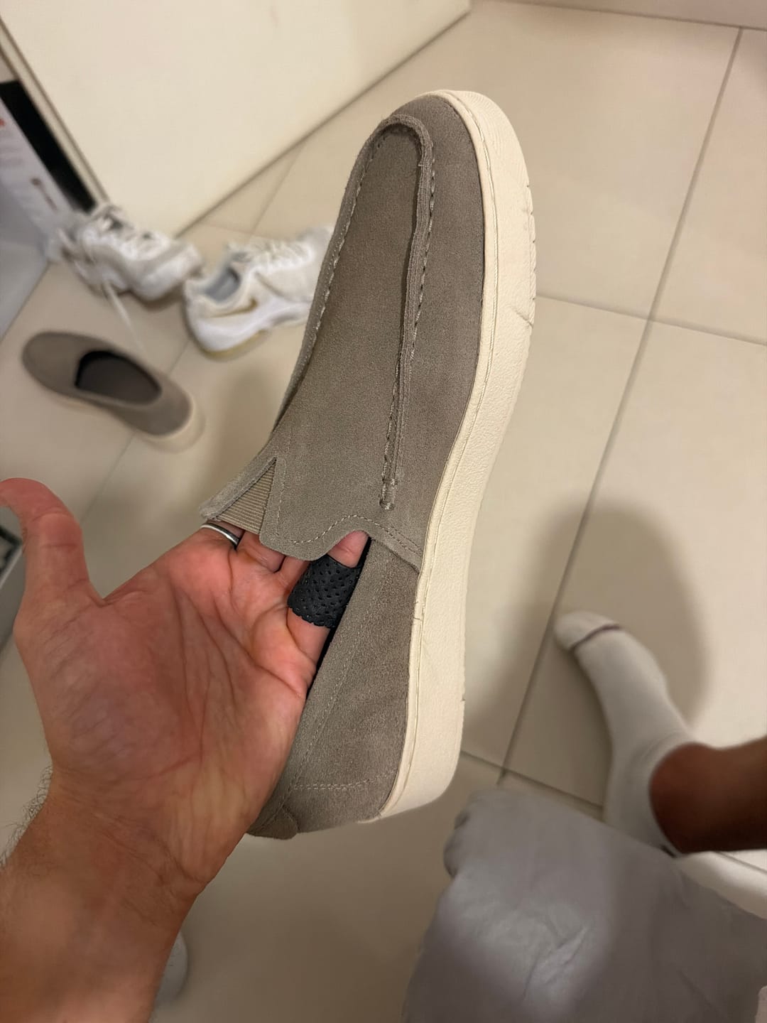 Customer photo review of מוקסינים לגברים TRVL Lite Loafer